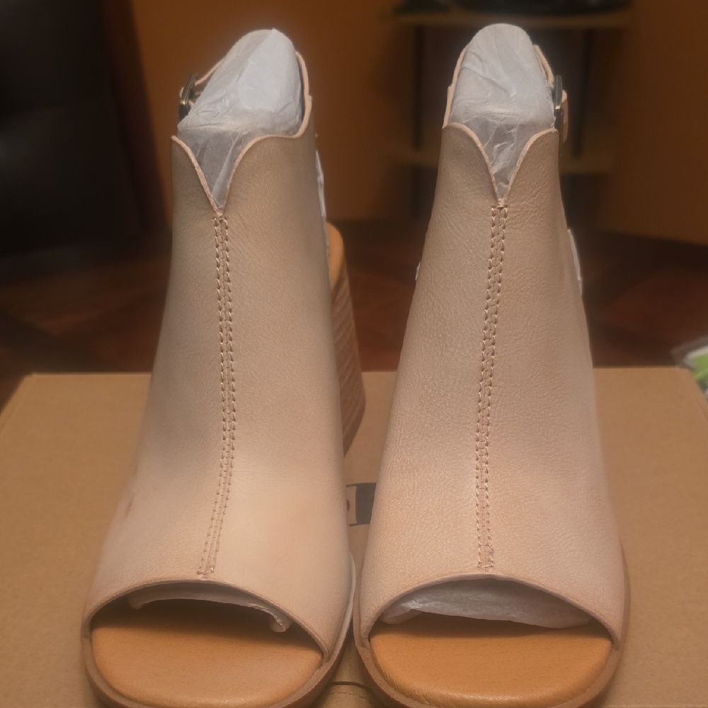 Kork-Ease Beige Open-Toe Heeled Boots